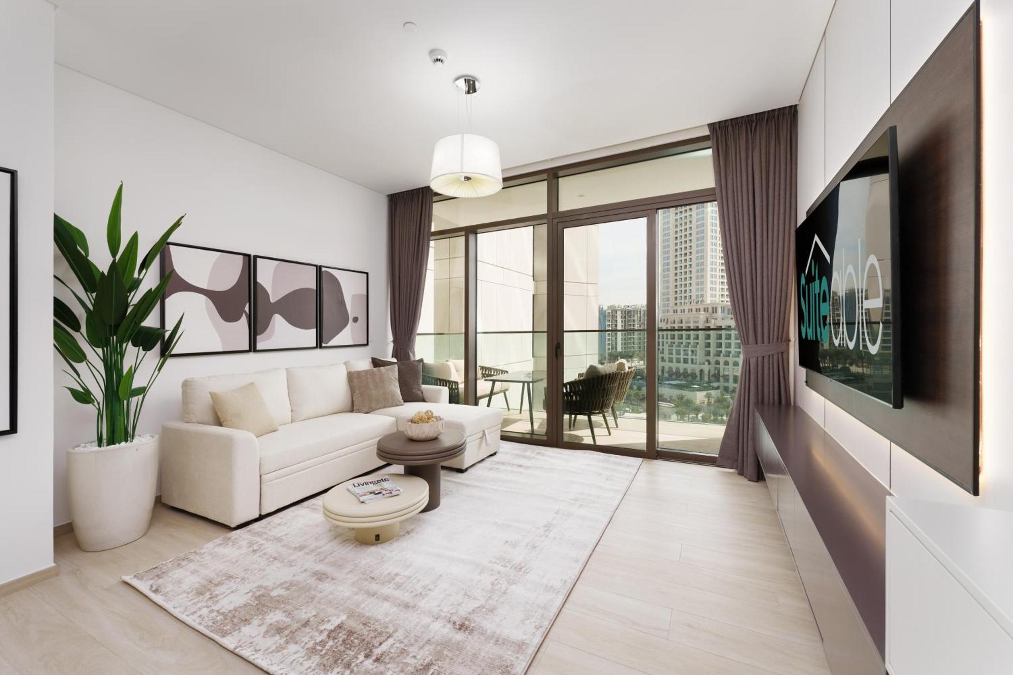 Luxe 1-bedroom Elegance In Palace Residences Dubai