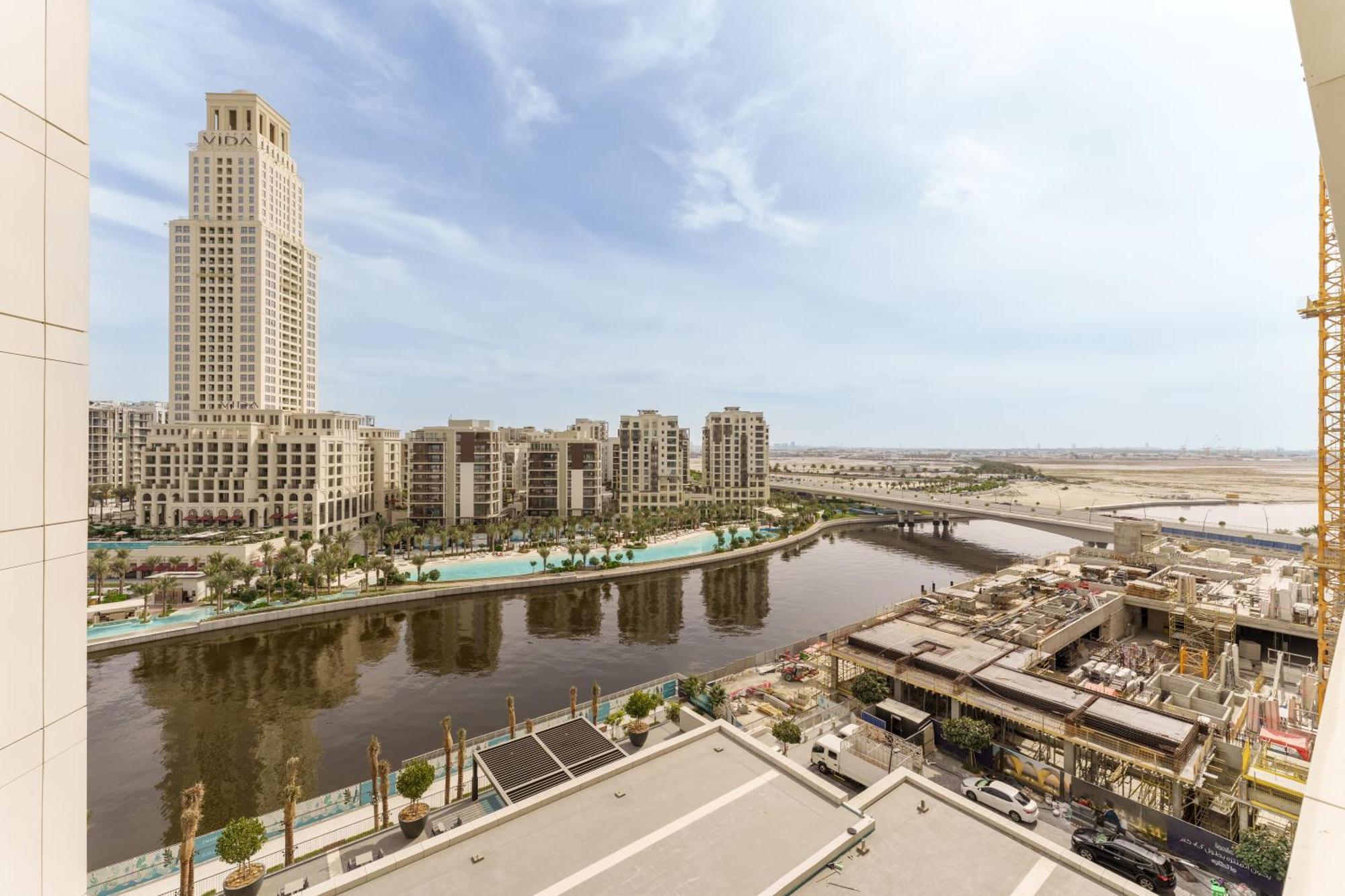 Apartment Luxe 1-bedroom Elegance In Palace Residences *